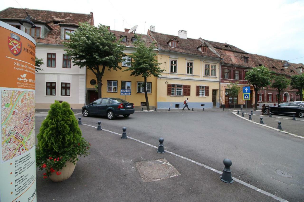Anne'S House Lägenhet Sibiu Exteriör bild